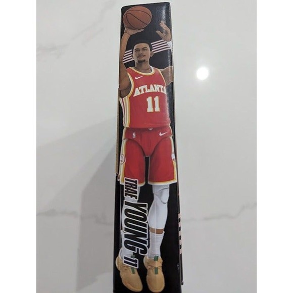 Trae Young Starting Lineup NBA Series 1 Action Figure 6-inch Atlanta Hawks - Picture 4 of 5